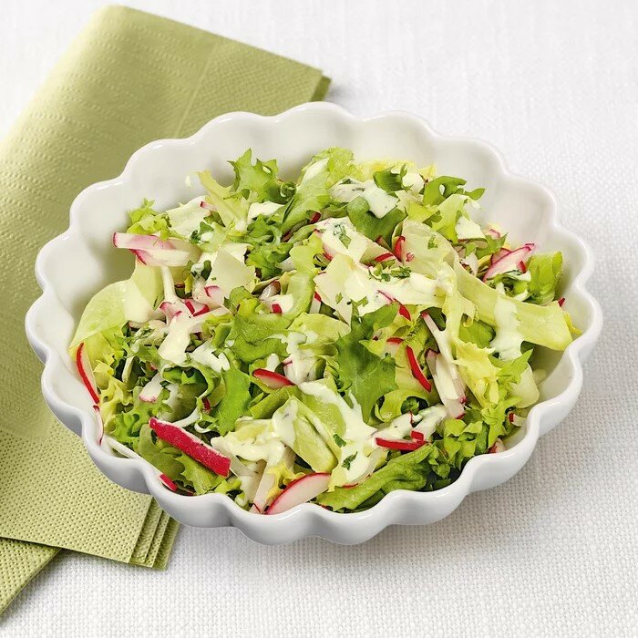Fitness-Salat mit Balsamico Dressing